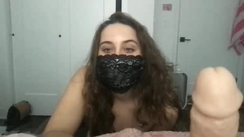 pixiemodelinc online show from December 13, 6:05 pm