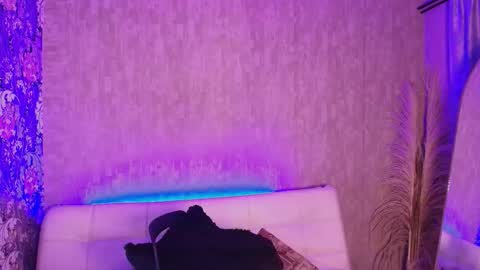 cris online show from March 16, 2:26 am