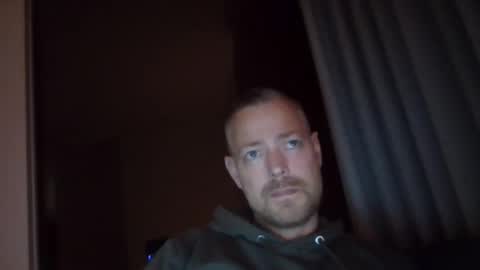 platugle online show from November 7, 6:10 pm