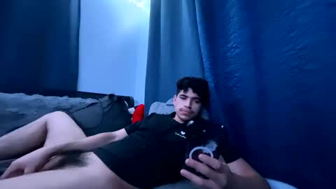 X X X online show from November 21, 7:06 am