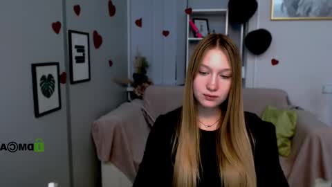 Sophie online show from February 23, 6:45 pm