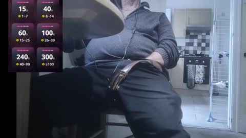 Play Me online show from November 4, 1:56 pm