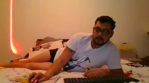 pleas3s_sweet online show from January 24, 8:43 pm