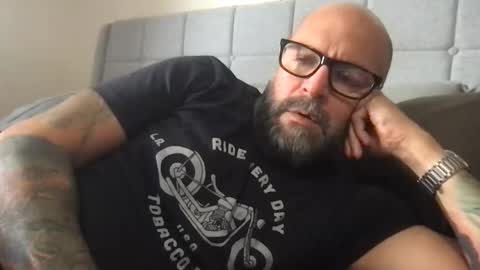 PleaseSitOnMyCock online show from April 12, 4:11 pm