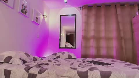 sergio   natalie online show from November 25, 4:33 am