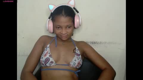 plumnjuicyx online show from March 9, 8:51 am