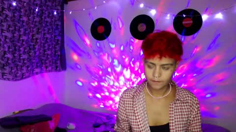   online show from December 24, 3:27 am