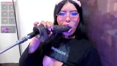 pocahontas_lantina online show from March 4, 3:58 am