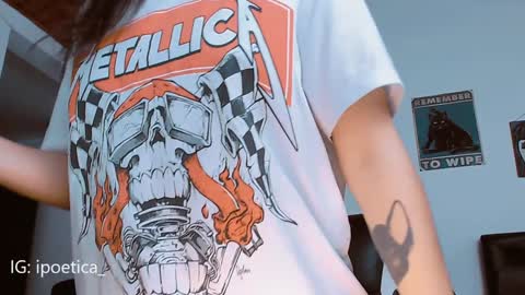 IG ipoetica  online show from January 28, 12:11 pm