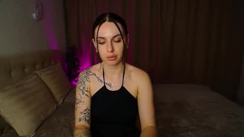 poison_inyour_mind online show from November 4, 10:00 pm