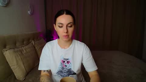 poison_inyour_mind online show from November 22, 7:23 pm