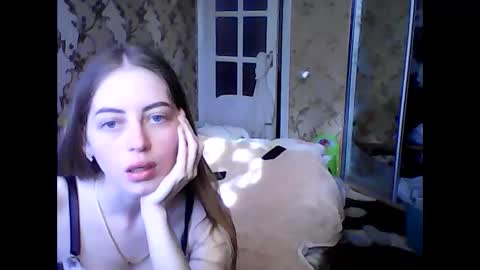 polik21229 online show from May 3, 2:45 pm