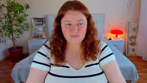 Polina online show from May 6, 2:34 pm