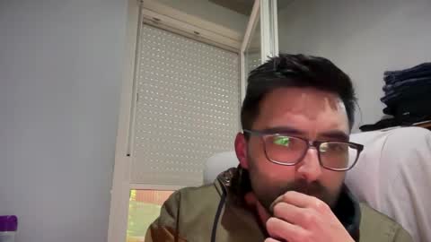 pollabeta online show from April 4, 1:07 pm