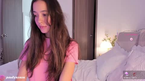 Snapshot of polly_____ chatting on September 30, 2:16 pm Polly online show from September 30, 2:16 pm