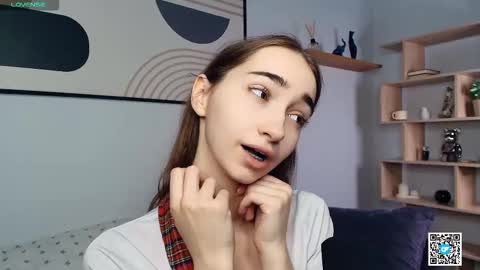 Polly online show from October 5, 7:39 am