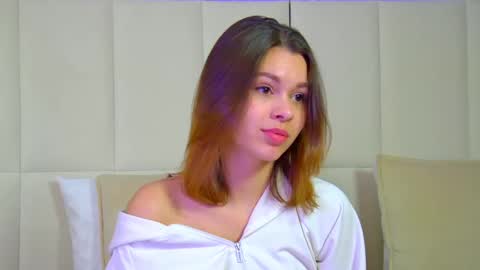 Polly online show from March 12, 9:55 am