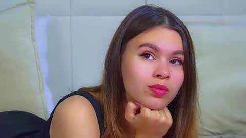 Polly online show from September 19, 8:07 am