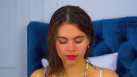 Polly online show from September 20, 6:55 pm