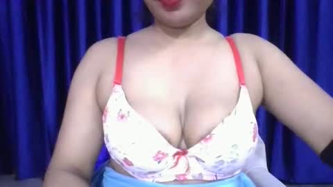 poojalady online show from February 18, 3:50 am