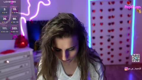 Snapshot of popityan chatting on February 15, 9:15 pm Louise see you on December 1 at 2200 UTC3 online show from February 15, 9:15 pm