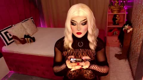 pornstarshaina online show from December 24, 11:55 pm