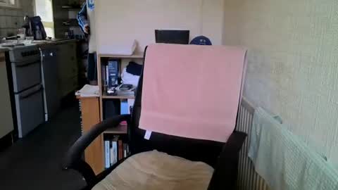 poshman65 online show from February 18, 12:05 pm