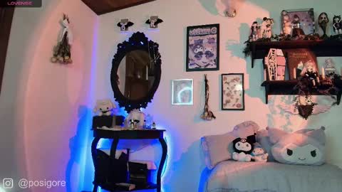 Anna Goth independient model online show from March 6, 10:15 pm