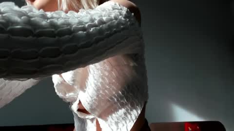 positivevibess online show from January 7, 9:50 am