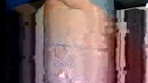 Snapshot of poundittt chatting on October 21, 12:43 pm dikud0wn online show from October 21, 12:43 pm