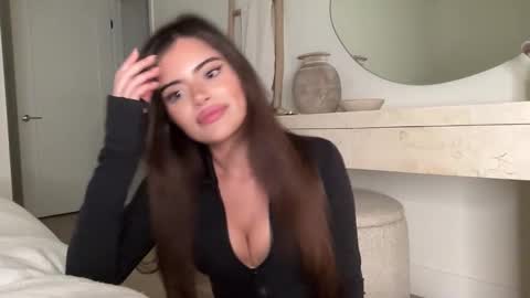 Selena online show from February 27, 12:36 am