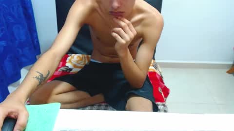 Snapshot of pressure_xxx_420 chatting on February 24, 9:00 am PRESSURE online show from February 24, 9:00 am