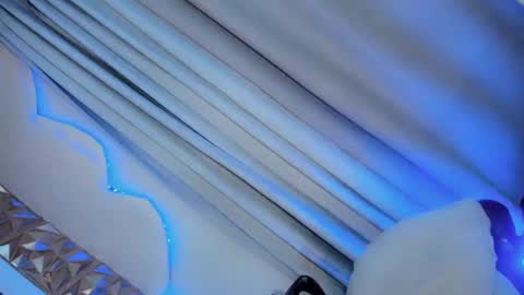 Ms. Pressy online show from February 18, 6:41 pm