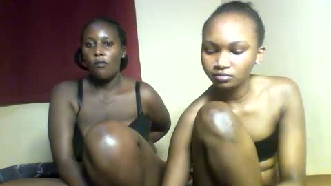 Snapshot of prettie_candy9 chatting on September 25, 9:33 pm Prettie candy9 online show from September 25, 9:33 pm