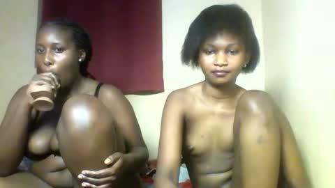 Snapshot of prettie_candy9 chatting on September 26, 10:29 pm Prettie candy9 online show from September 26, 10:29 pm
