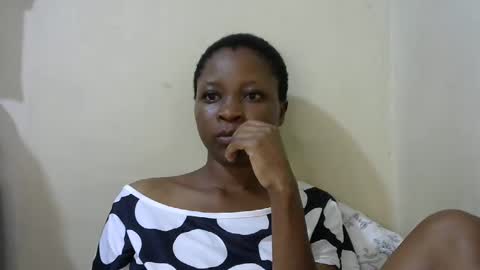 prettie_tesh online show from March 4, 7:11 pm