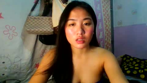 pretty_am online show from November 10, 8:39 am