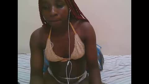 pretty online show from March 7, 2:33 am