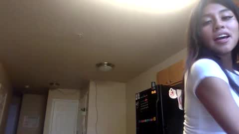 pretty_girl828687 online show from November 7, 10:34 pm