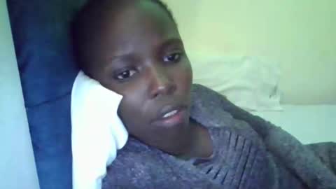 pretty_petite_ebony online show from March 2, 5:19 am