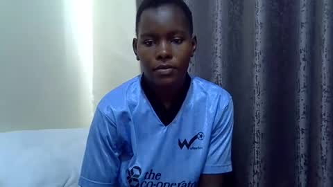 pretty_sheanna online show from October 6, 8:21 am