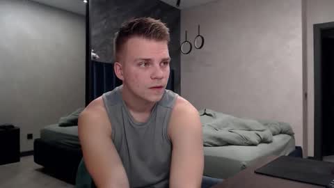 Justin online show from November 25, 4:44 am