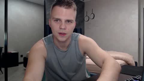 Justin online show from October 23, 3:52 am