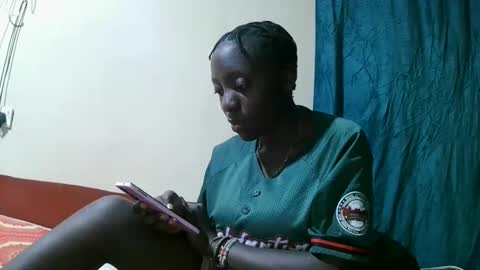 pretty_tiffany1 online show from February 16, 6:33 am