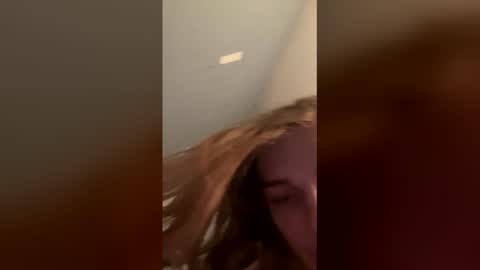 pretty_tootsie online show from February 25, 3:21 am