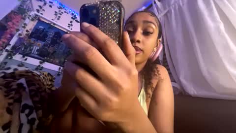 prettyblackgal online show from December 21, 8:43 am