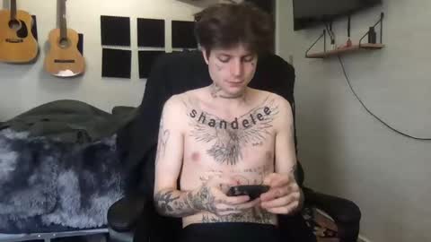 pretty boy online show from December 7, 8:33 pm