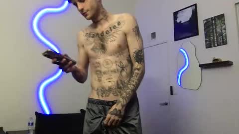 pretty boy online show from December 2, 5:26 am