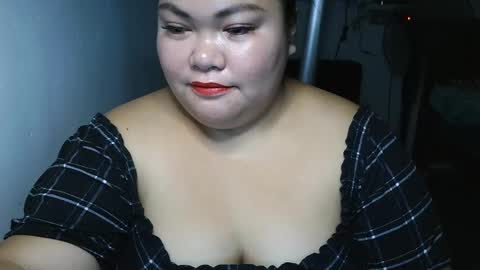 Snapshot of prettycarla_ chatting on October 17, 1:53 am prettycarla online show from October 17, 1:53 am