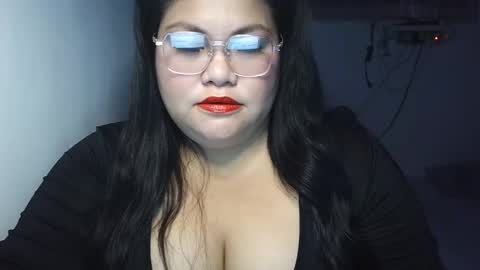 Snapshot of prettycarla_ chatting on October 3, 12:35 pm prettycarla online show from October 3, 12:35 pm